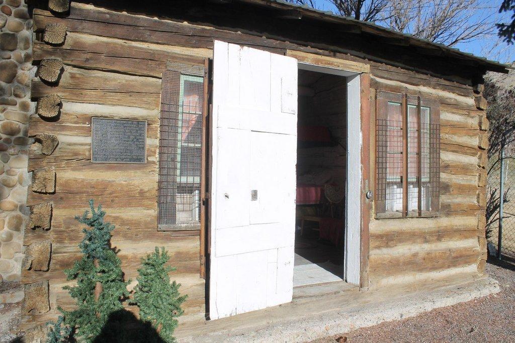Pioneer Cabins at Price Pioneer Park